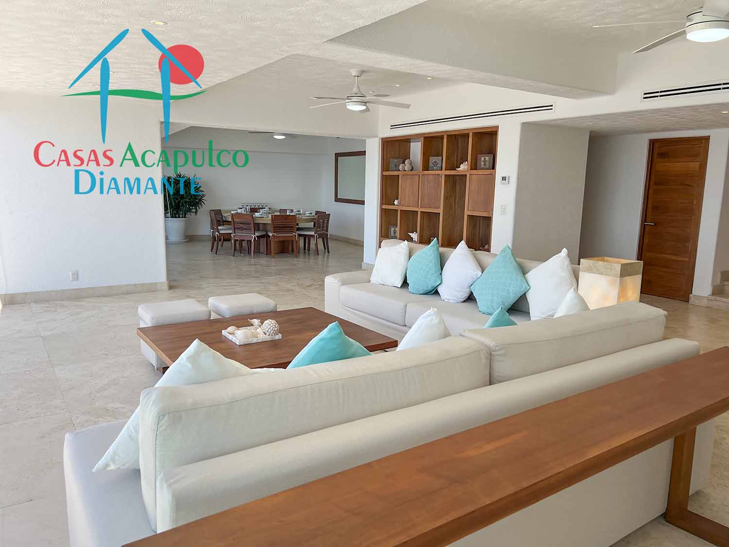 Residencial Playamar Caoba PH 1 - Sala 3